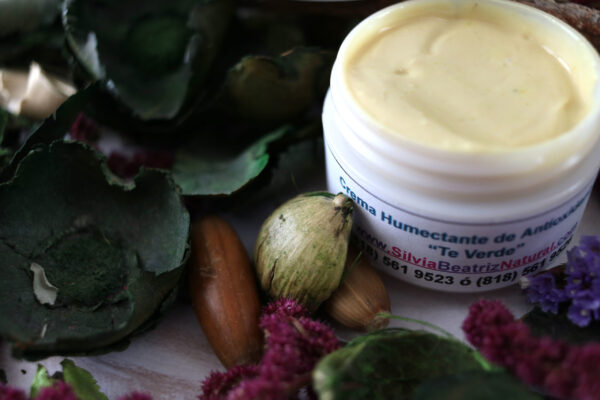 Crema Facial Hidratante de Té verde y Antioxidantes - Image 2